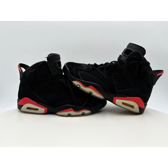 Nike Air Jordan #6 Retro Black Infrared (38466-060) Authenticated